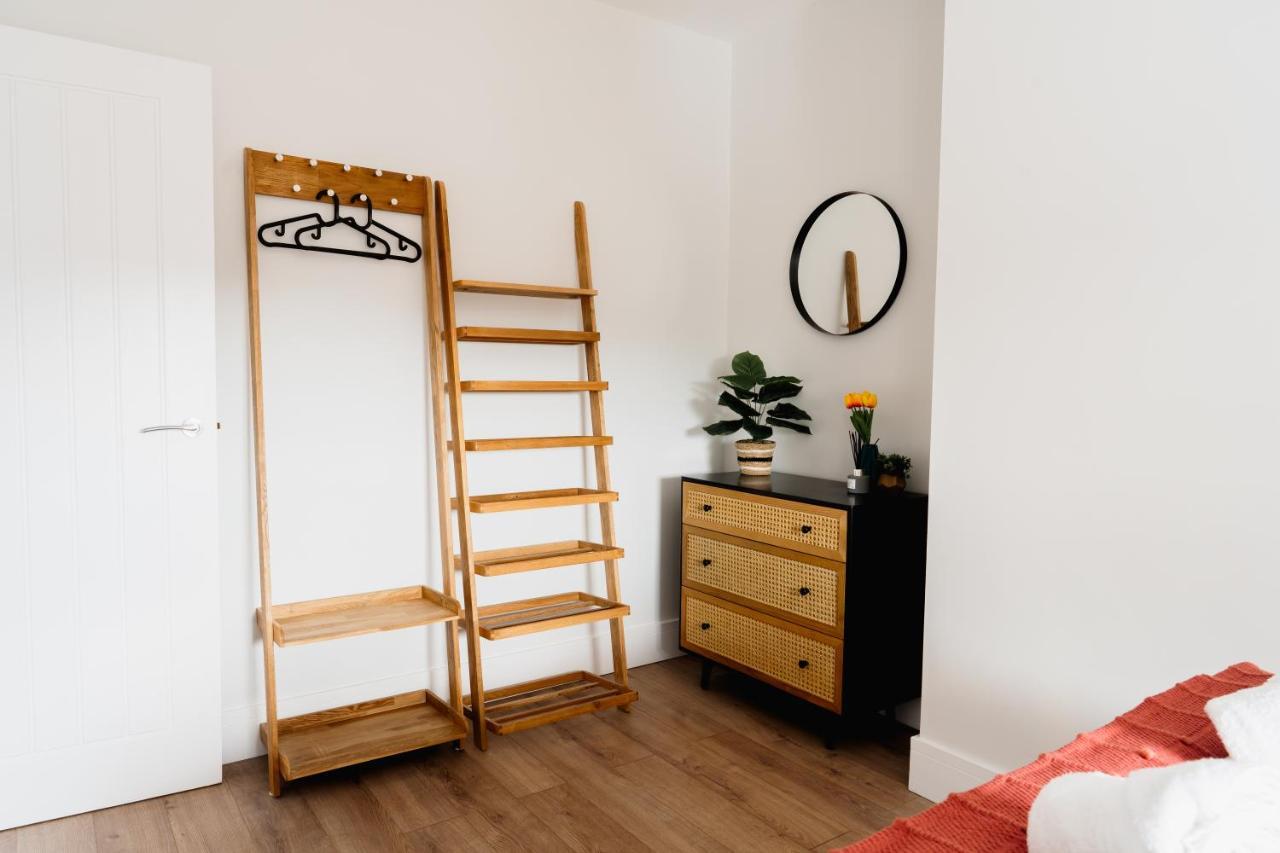 Sawley Cottage By Above Rubies - Modern, Stylish, 2 Bedroom House In Skipton Bagian luar foto